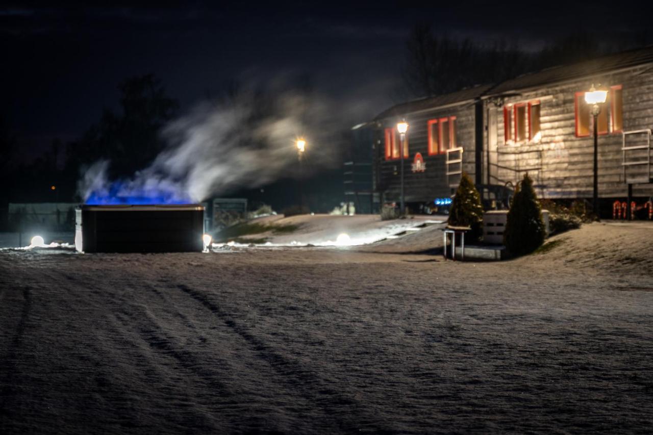 Stacja Galicja - Nocleg W Pociagu Blisko Energylandia Zator Exterior foto