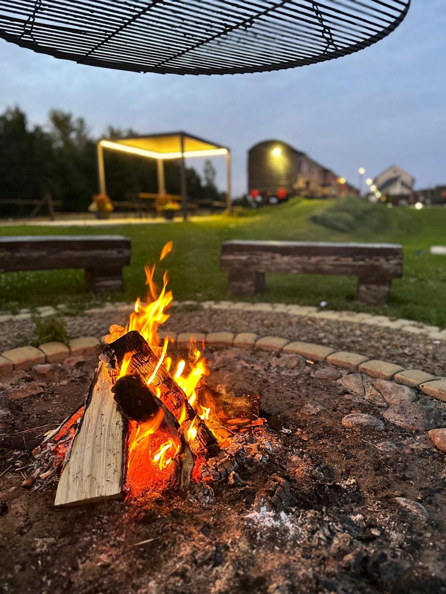 Stacja Galicja - Nocleg W Pociagu Blisko Energylandia Zator Exterior foto